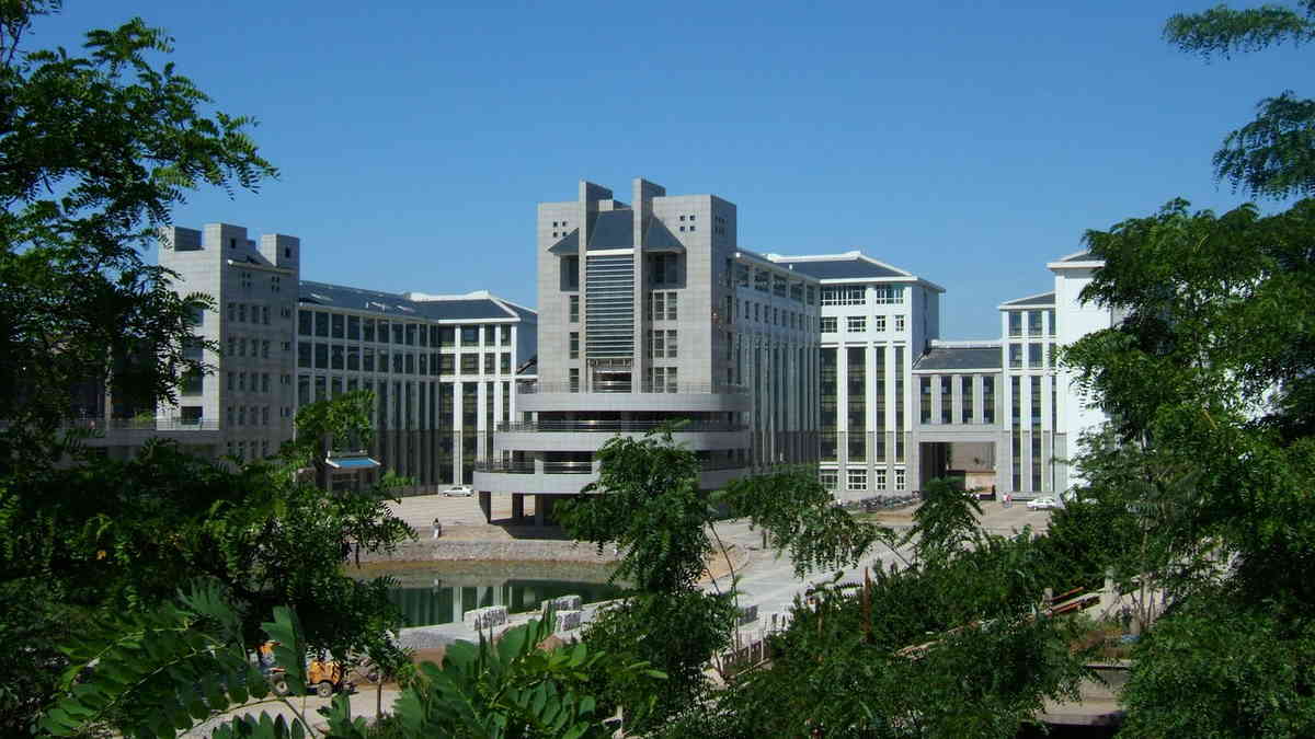 山西师范大学现代文理学院中文系怎么样?设有哪些专业? 申请方