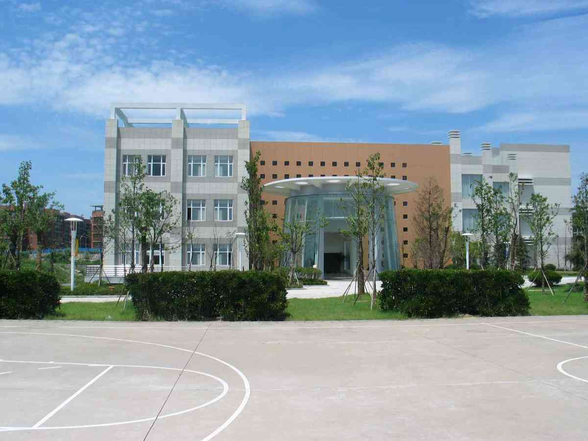 浙江万里学院中德设计与传播学院怎么样?设有哪些专业? 申请方