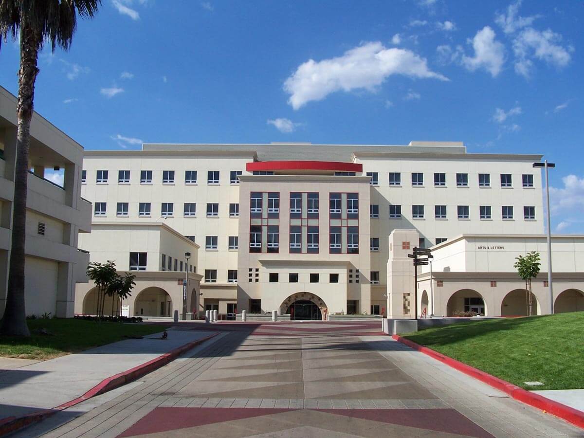 圣地亚哥州立大学世界排名多少名?在美国排第几?