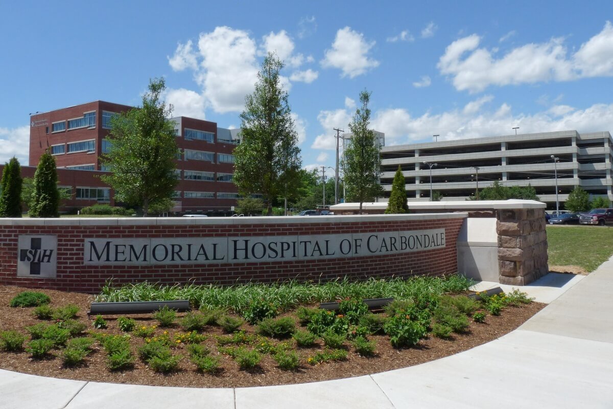 南伊利诺伊大学卡本代尔分校世界排名多少名?在美国排第几?