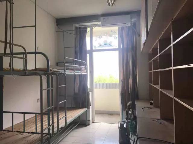 南京师范大学的宿舍是什么样子的?住在里面爽不爽?