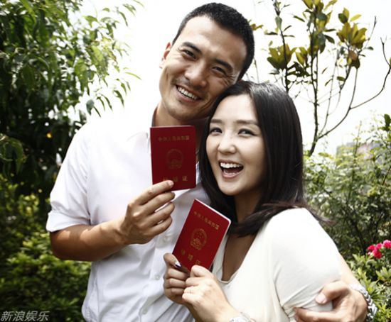 男朋友说因为我漂亮和我在一起我该感到开心吗?