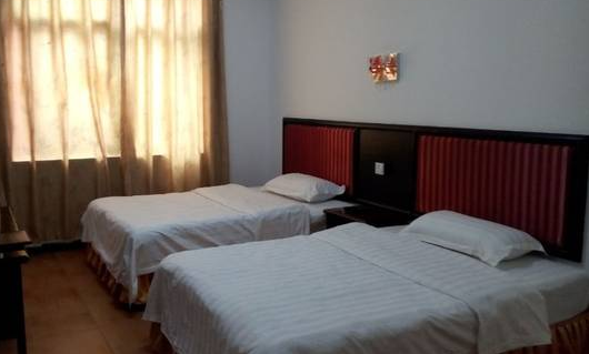 湘南学院周围有哪些经济实惠而且交通便利的宾馆?