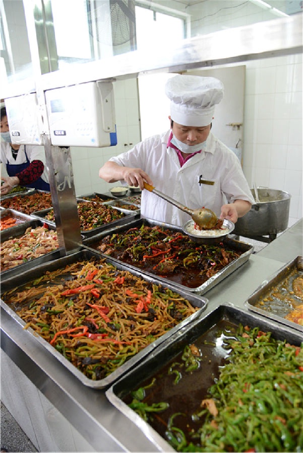 文华学院有哪些价格实惠而又有特色美食的食堂