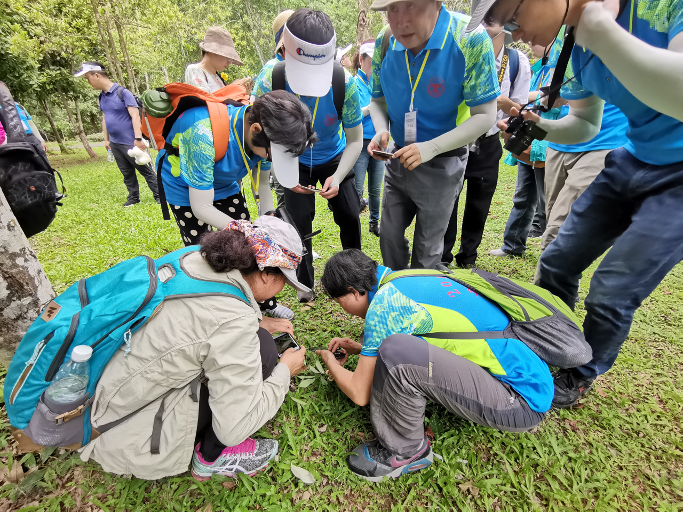 中国式高校"合伙人",走进野外实践教学